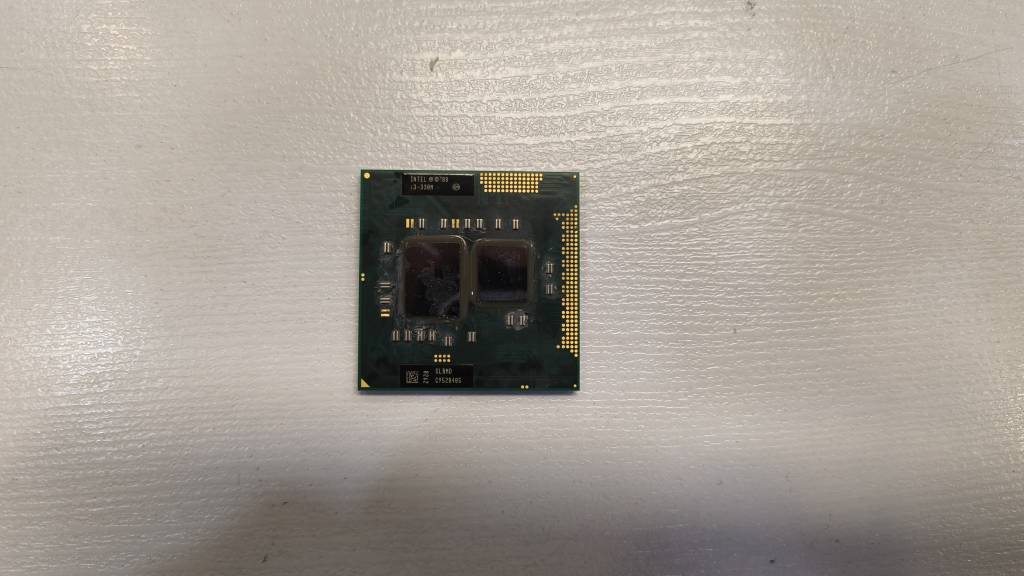 پردازنده لپ تاپ Dell Inspiron 1564 اینتل Core i3-330M اورجینال سوکت G1 پارت SLBMD