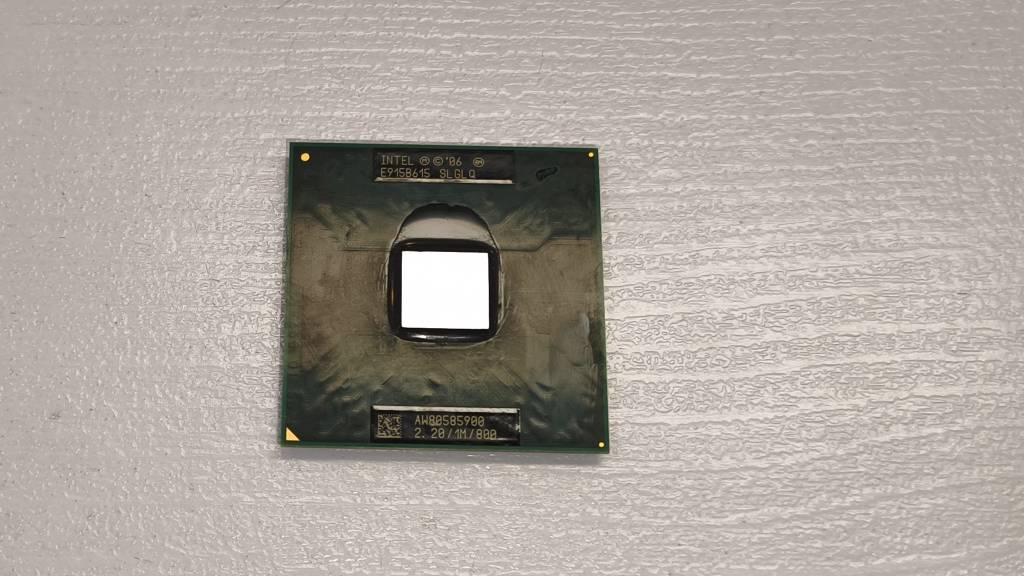سی پی یو لپ تاپ اینتل سلرون Intel Celeron 900 سوکت P فرکانس 2.20GHz کش 1MB کد SLGLQ